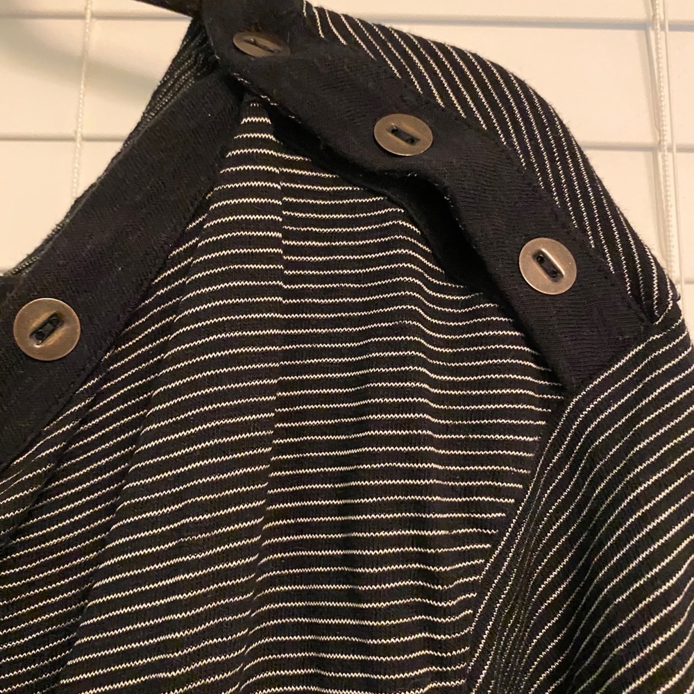 Striped top - Picture 3 of 6